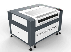 鲁浩LH1490有机玻璃激光切割机 小型工艺品雕刻的匠心之选